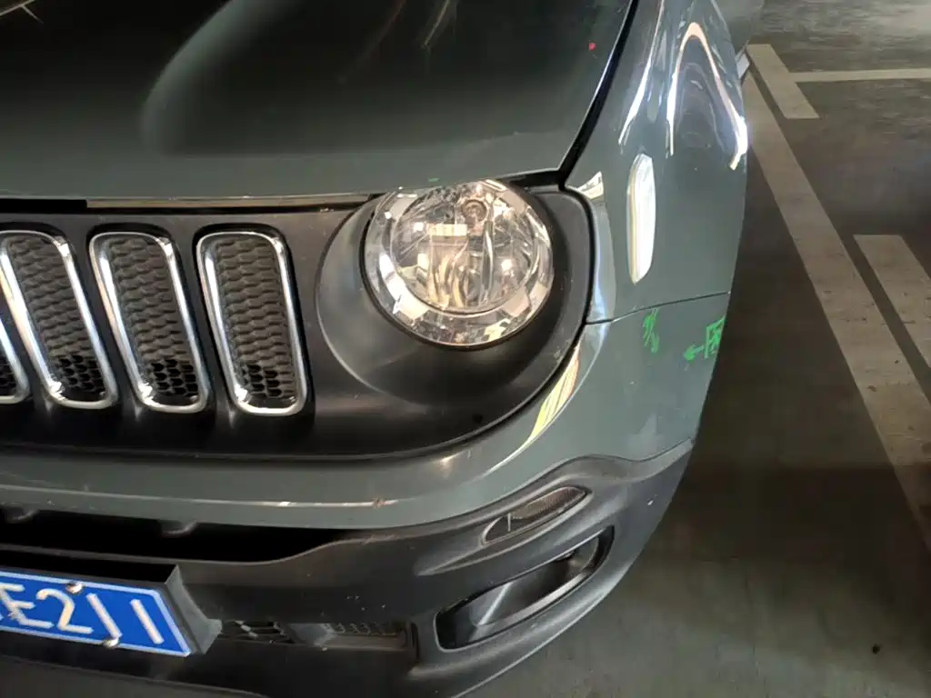 Jeep Renegade — миниатюра 24