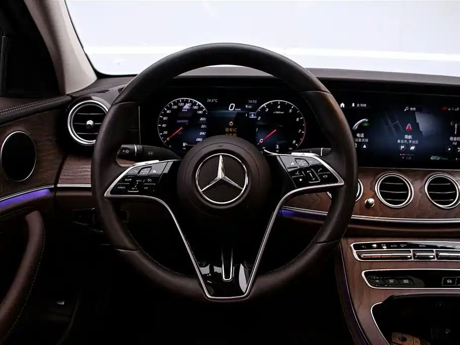 Mercedes-Benz E-Class E 2022 E 260 L