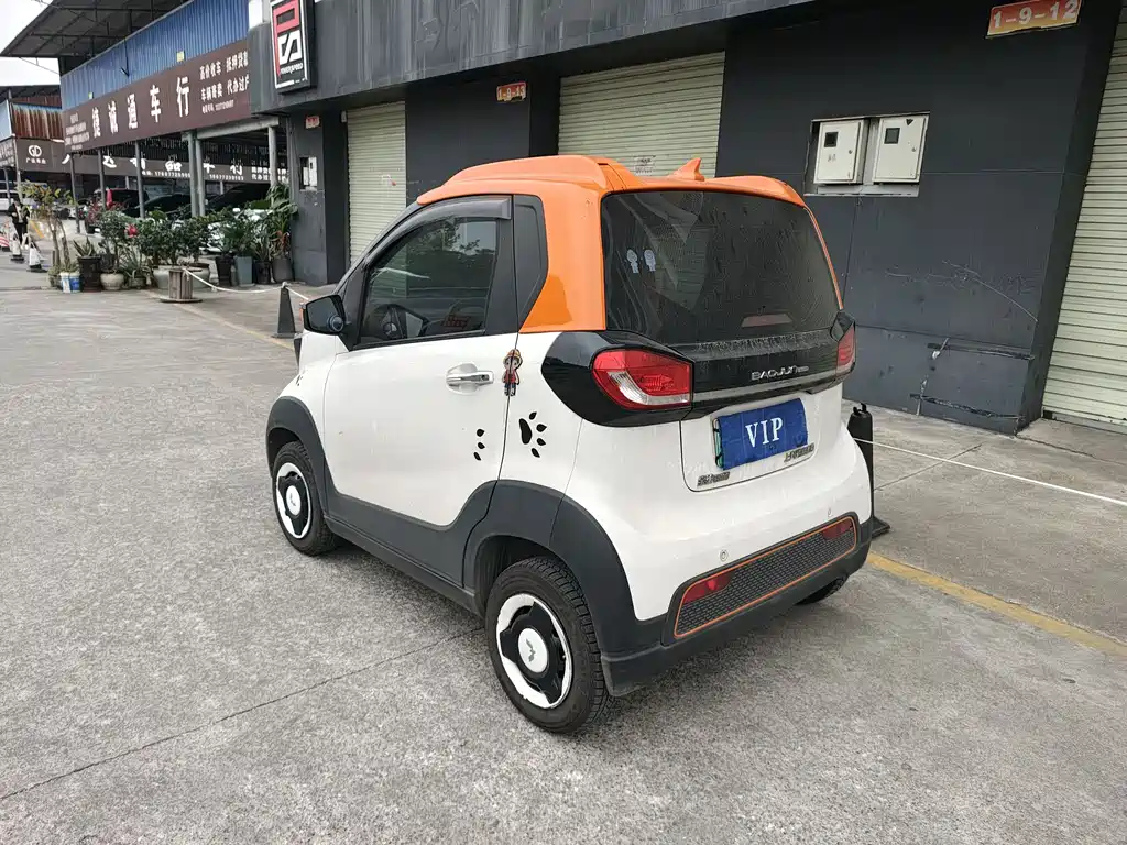 BAOJUN E100