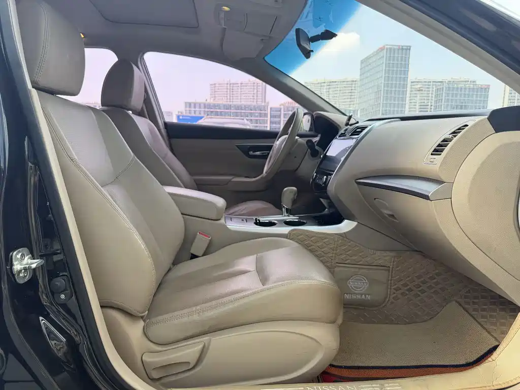 Nissan Teana — миниатюра 8