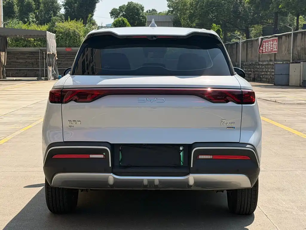 BYD Yuan UP — миниатюра 12