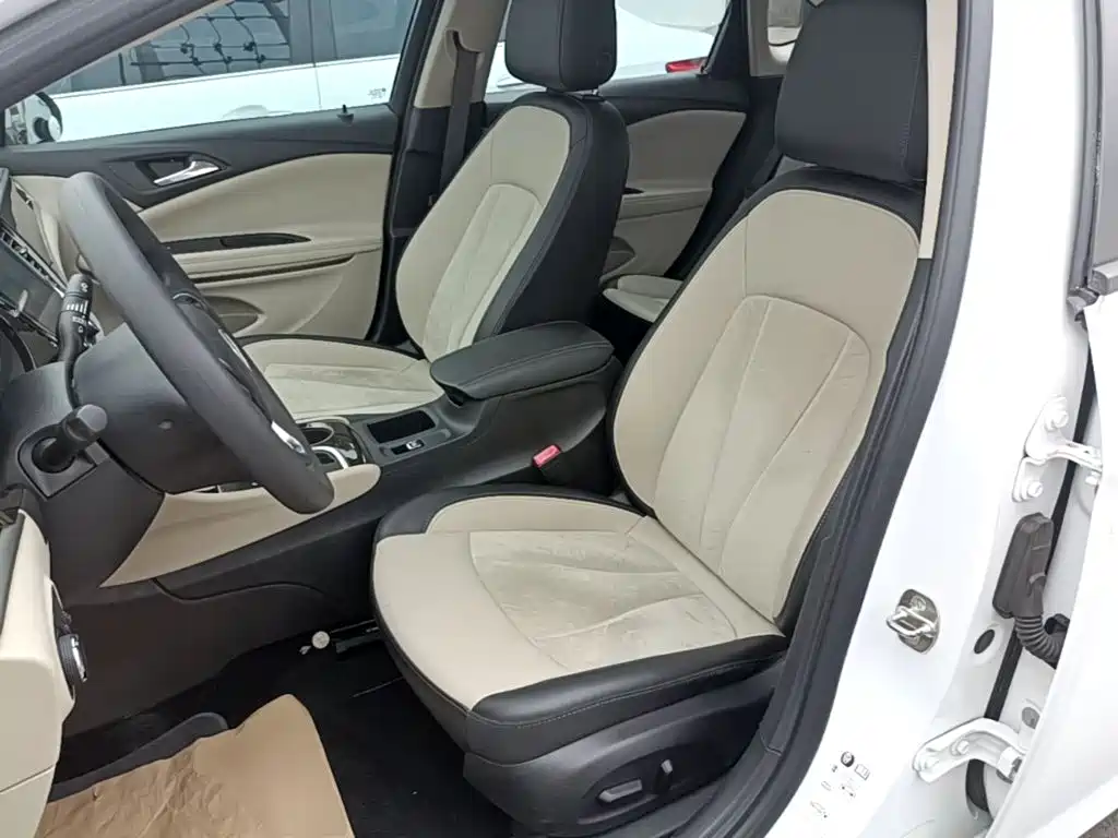 Buick Verano — миниатюра 15