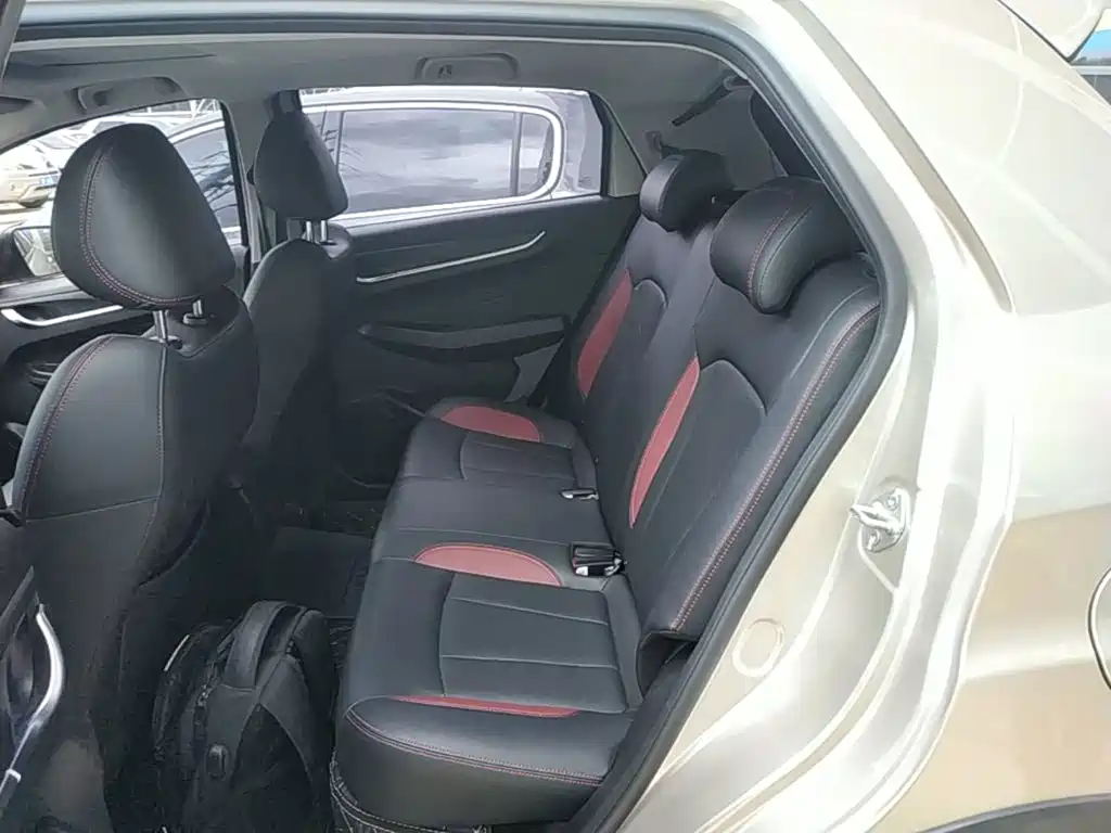 Geely Vision X3 — миниатюра 17