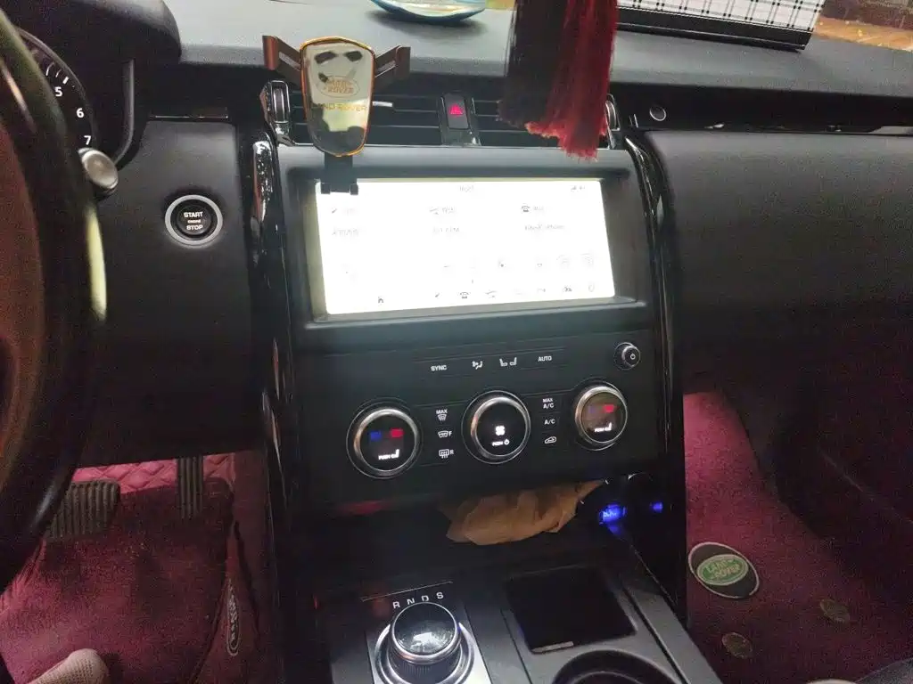 Land Rover Discovery — миниатюра 6