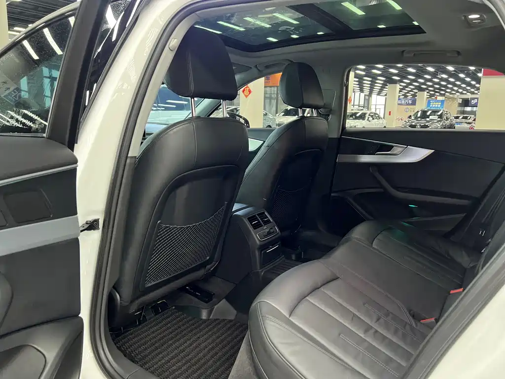 Audi A4L — миниатюра 7
