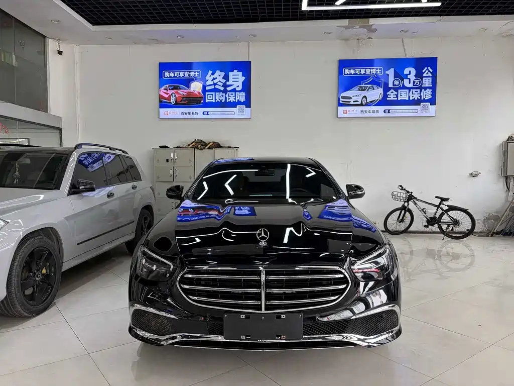 Mercedes-Benz E-Class — миниатюра 3