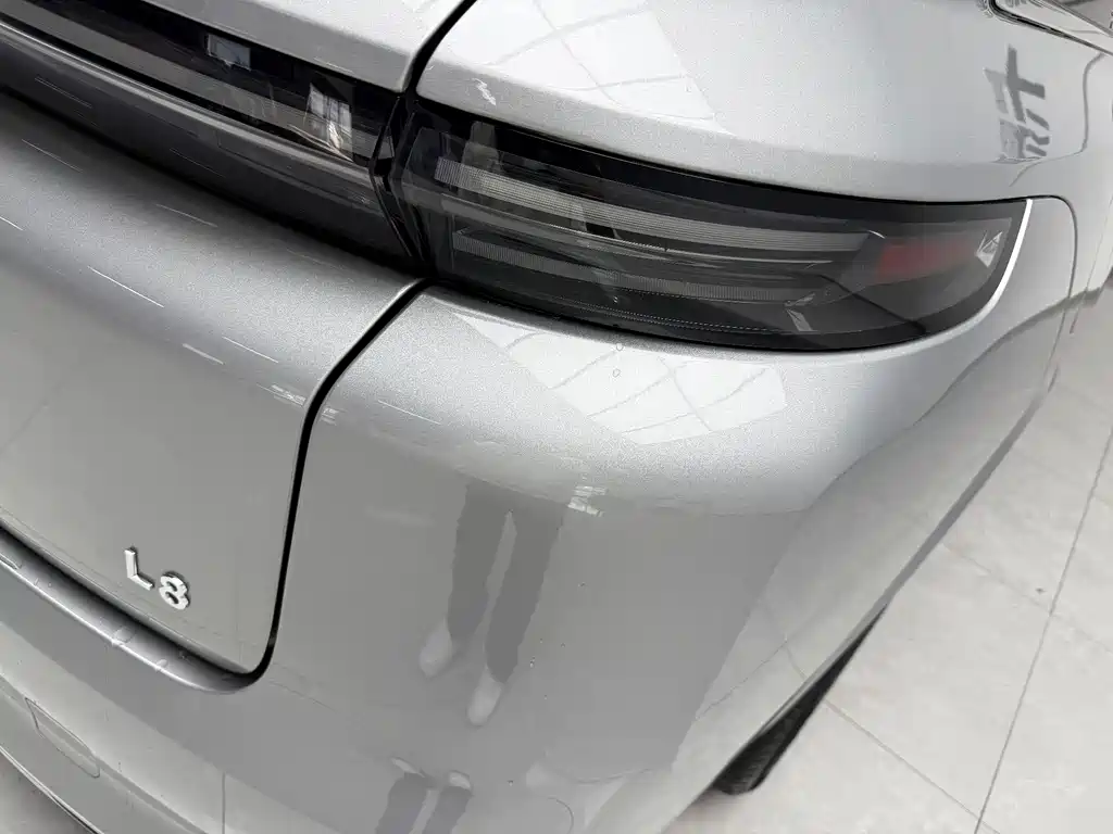 Li Auto Li L8 — миниатюра 16