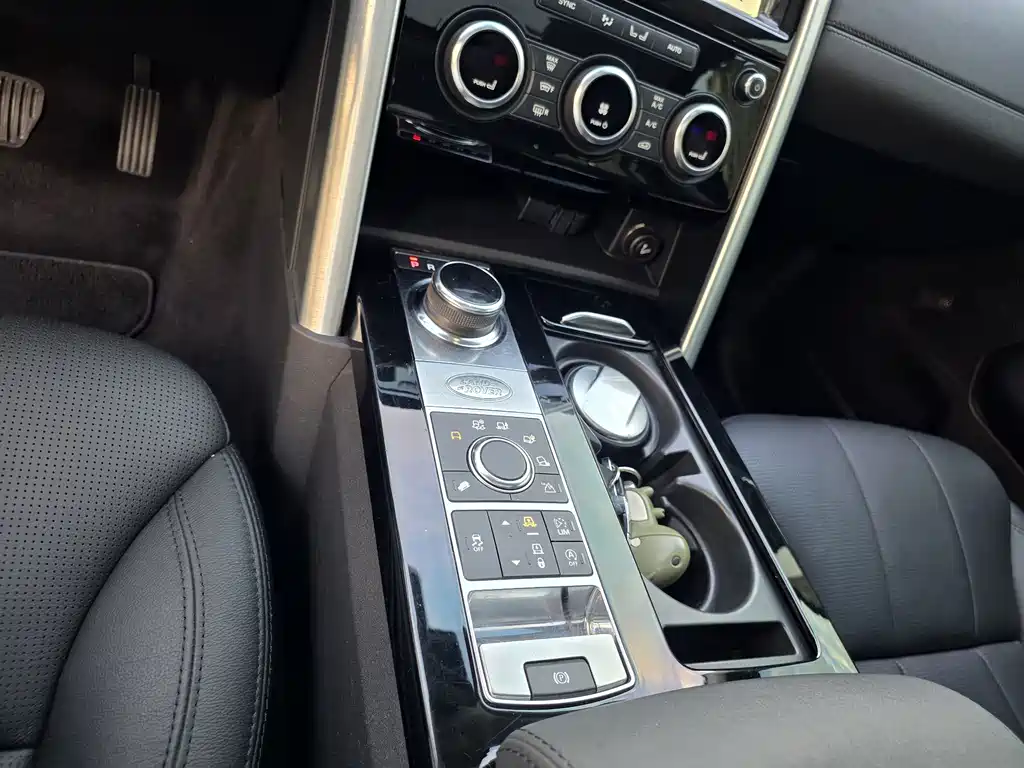 Land Rover Discovery — миниатюра 15
