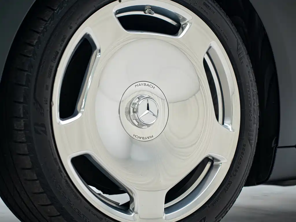 Mercedes-Benz S-Class — миниатюра 7