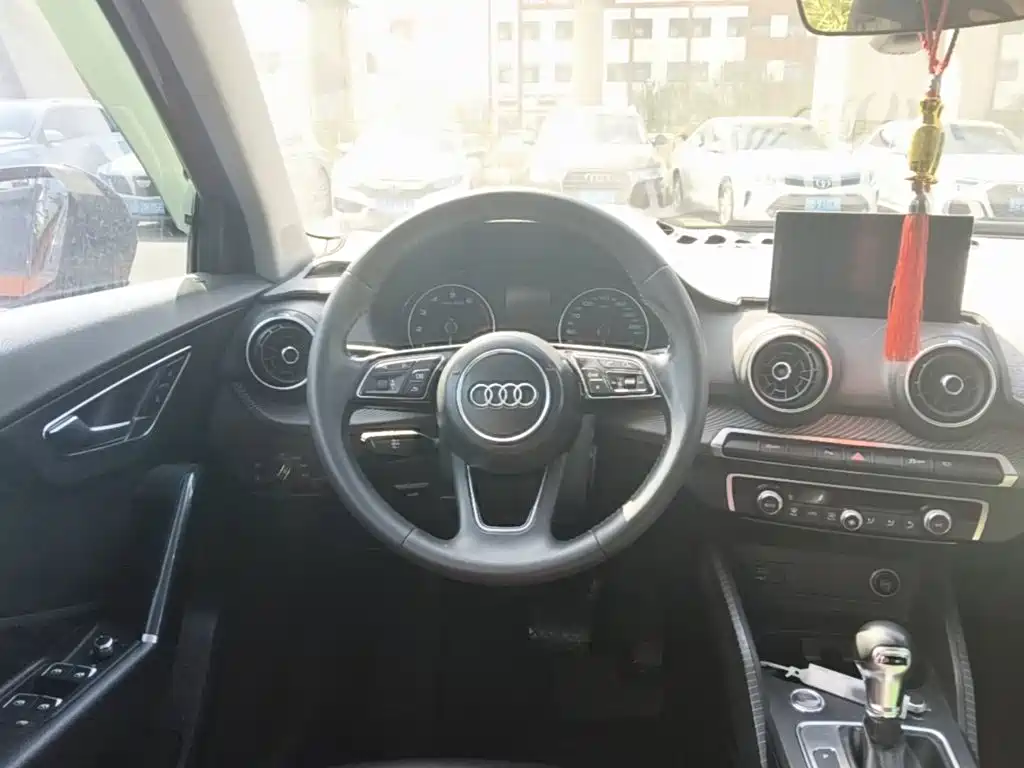 Audi Q2L — миниатюра 15