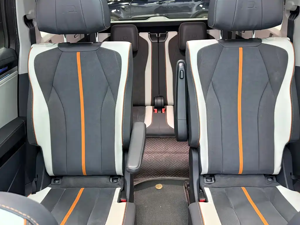 Volkswagen ID.6 Crozz — миниатюра 14