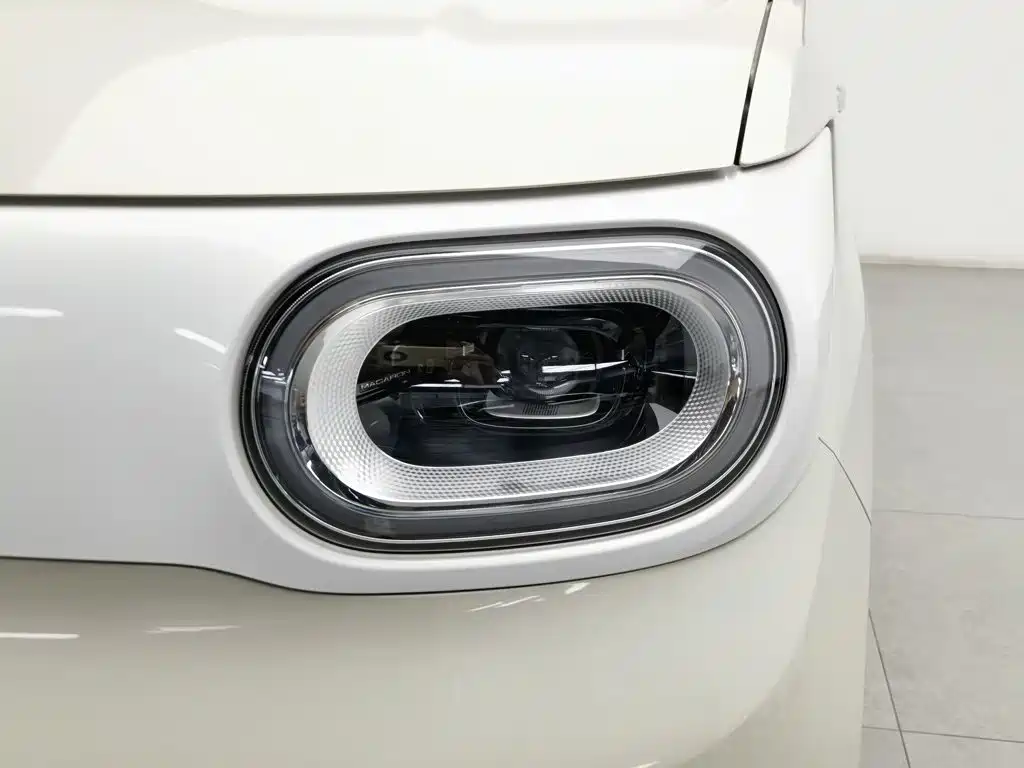 Wuling MINIEV — миниатюра 7