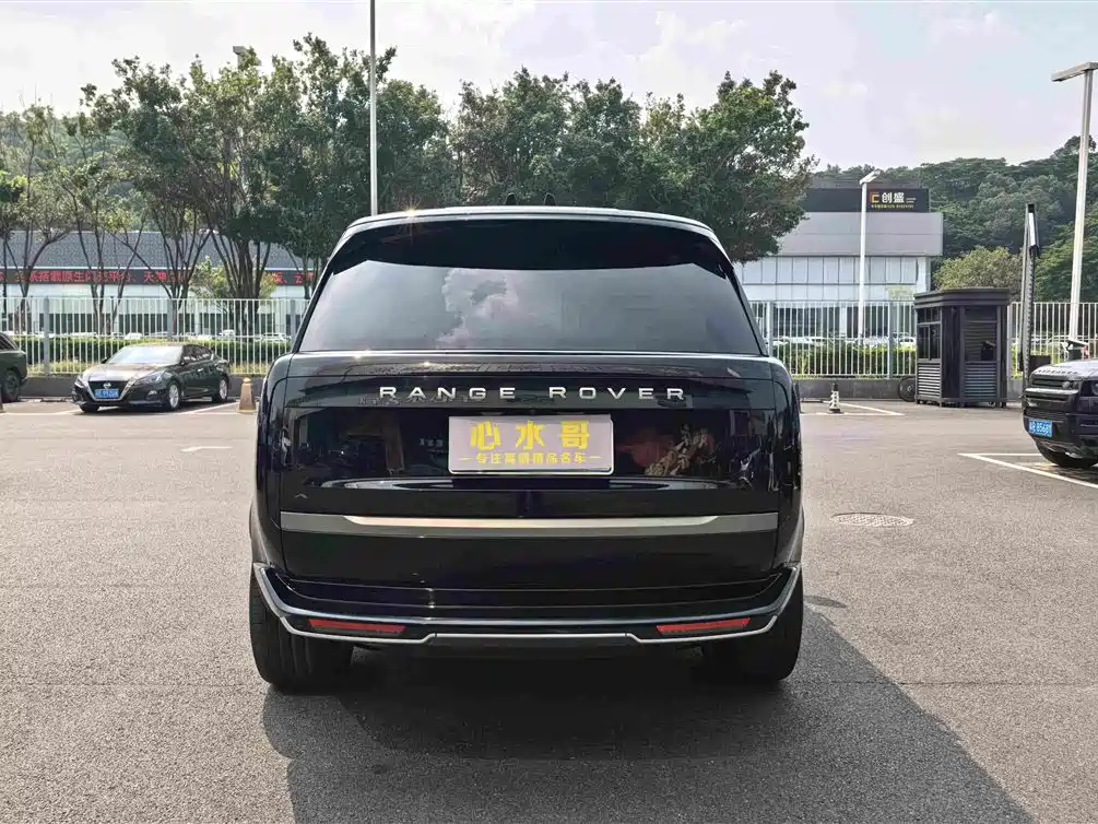 Land Rover Range Rover — миниатюра 5