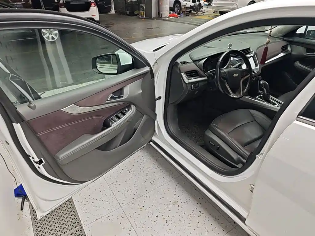 Chevrolet Malibu — миниатюра 16