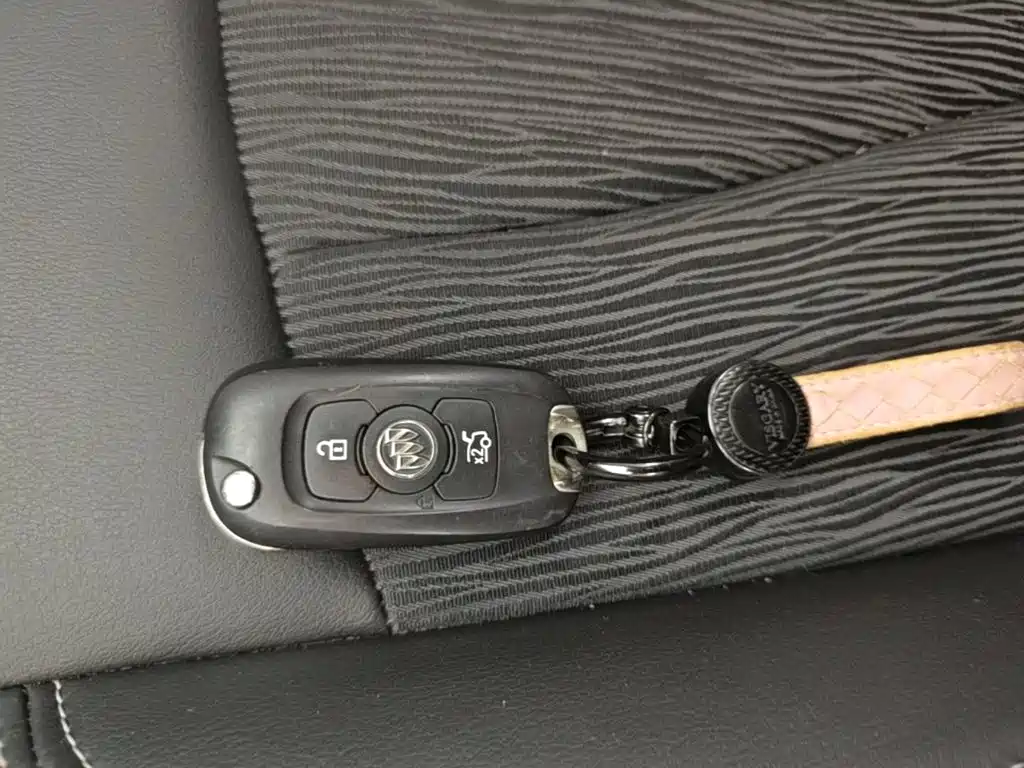 Buick Verano — миниатюра 9