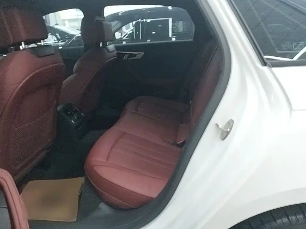 Audi A4L — миниатюра 17