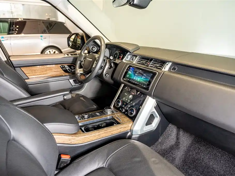 Land Rover Range Rover 2019 3.0 SCV6