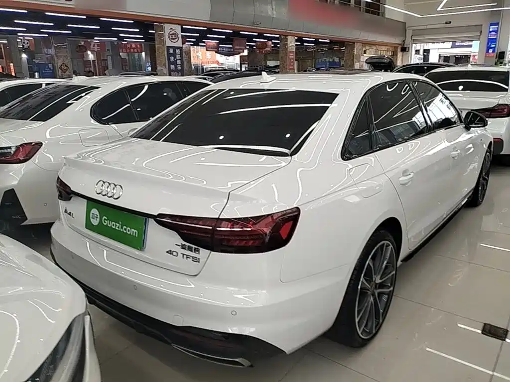 Audi A4L — миниатюра 7