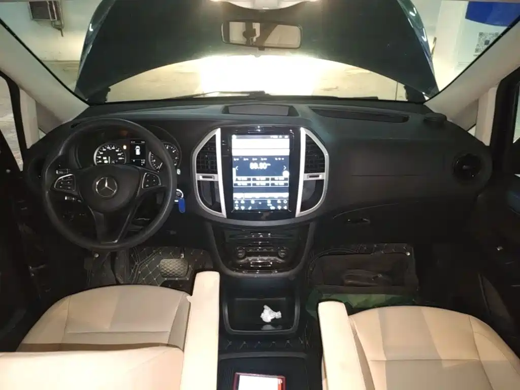 Mercedes-Benz Vito — миниатюра 10