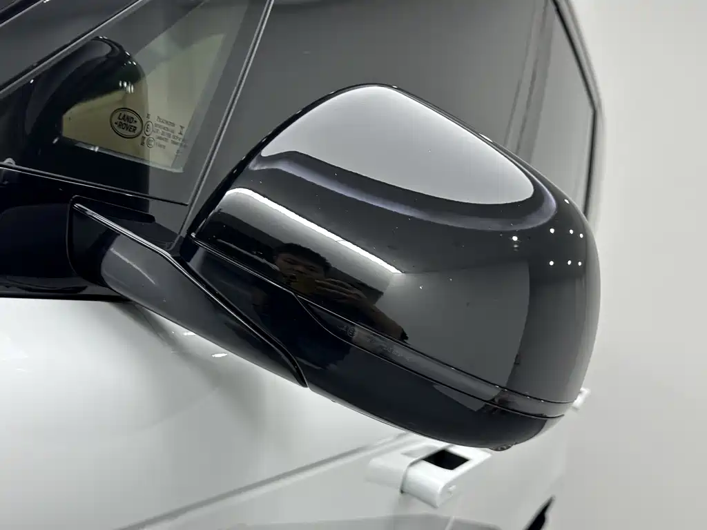 Land Rover Range Rover — миниатюра 19