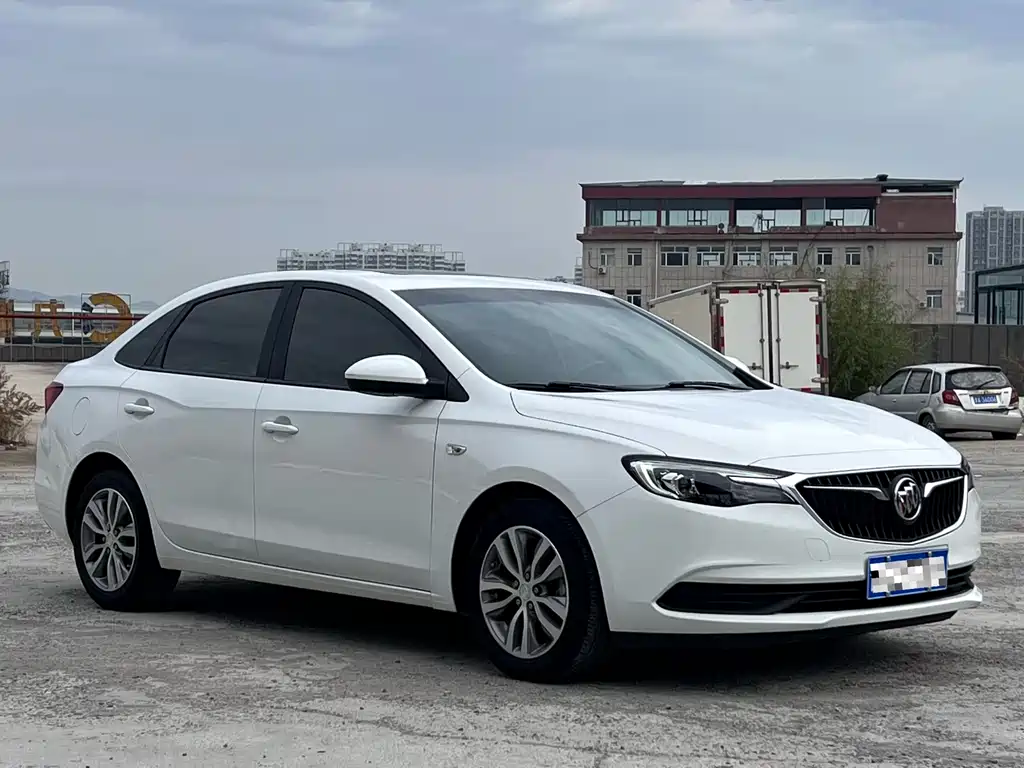 Buick Excelle — миниатюра 3