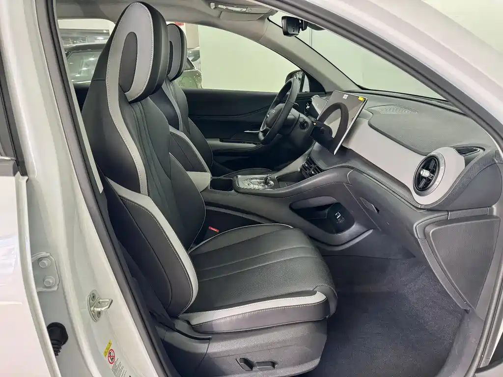 BYD SEA LION 05 DM I