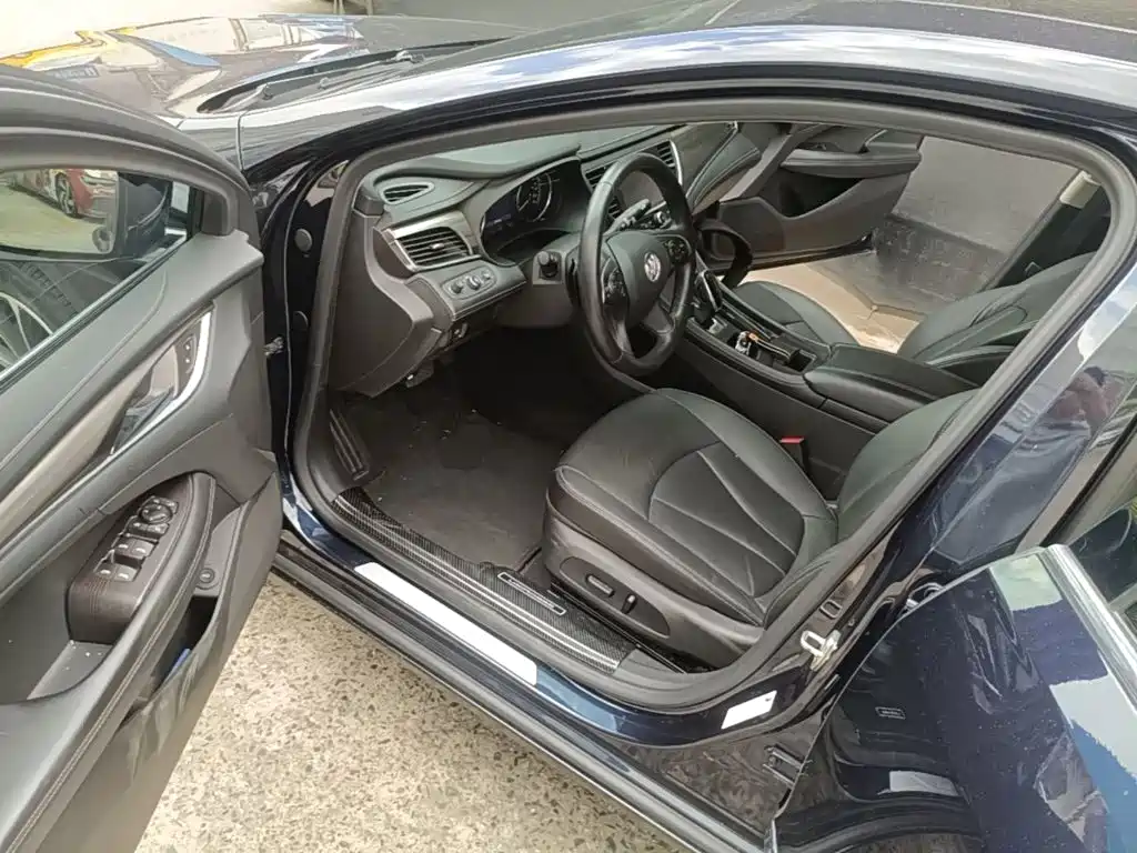 Buick LaCrosse — миниатюра 16