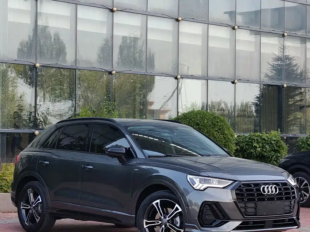 Audi Q3 2022 35 TFSI Fashion