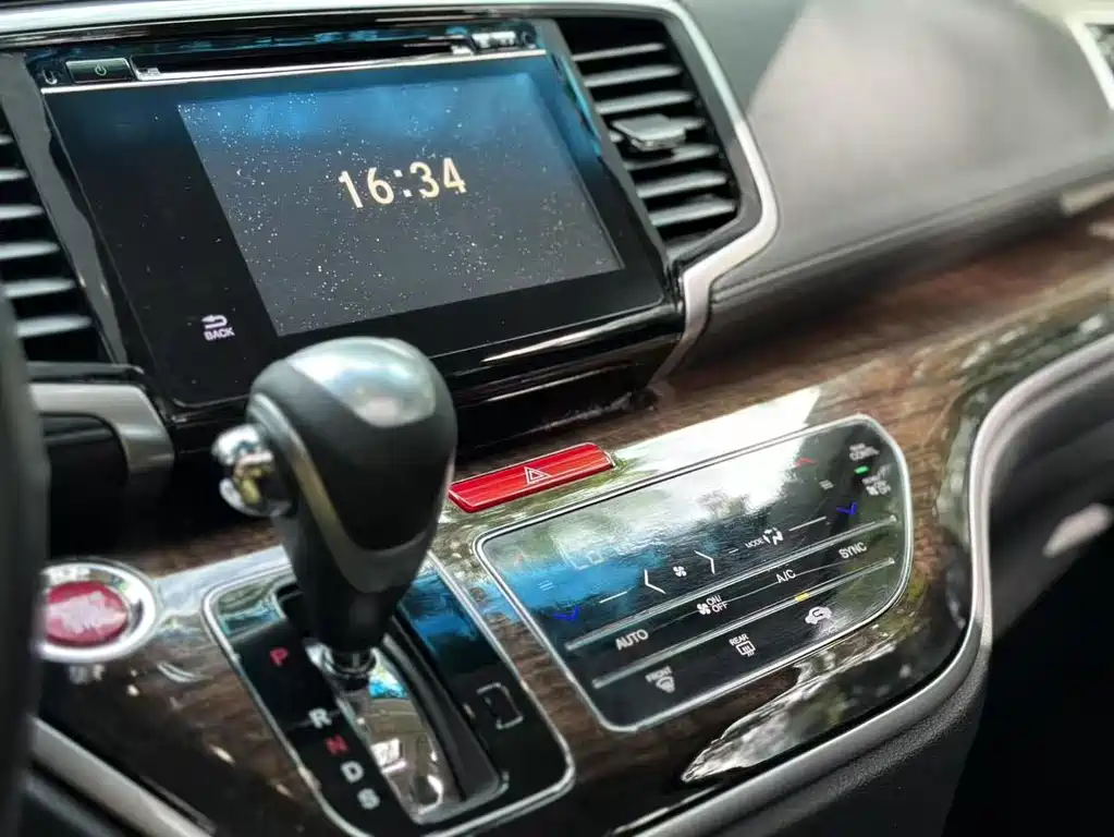 Honda Odyssey — миниатюра 14