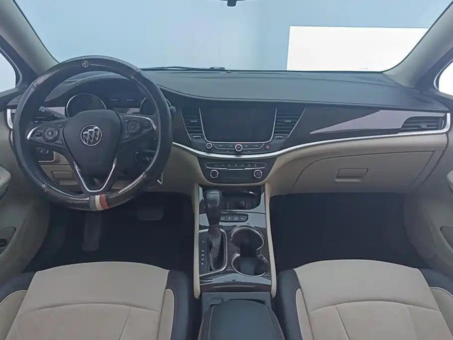 Buick Verano — миниатюра 12