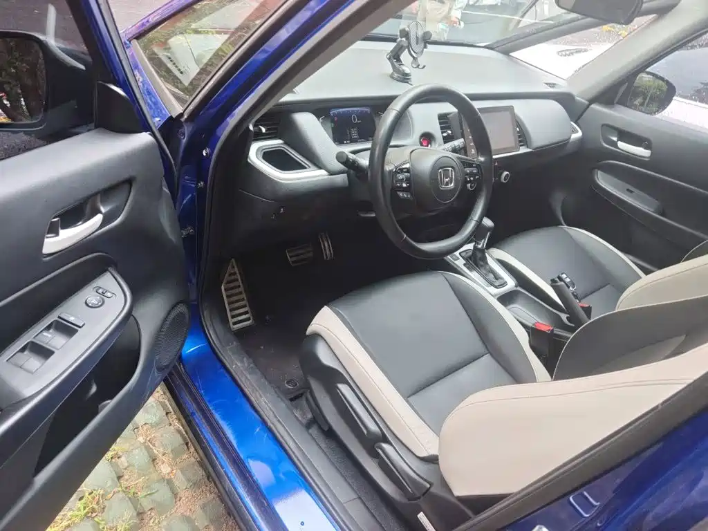 Honda Fit — миниатюра 13