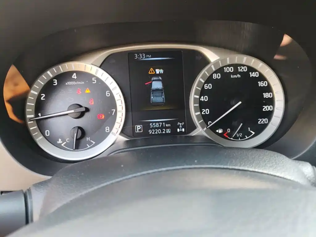 Nissan Navara — миниатюра 12