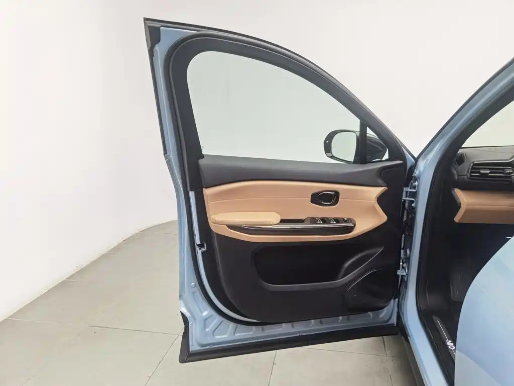 NIO ES6 — миниатюра 8