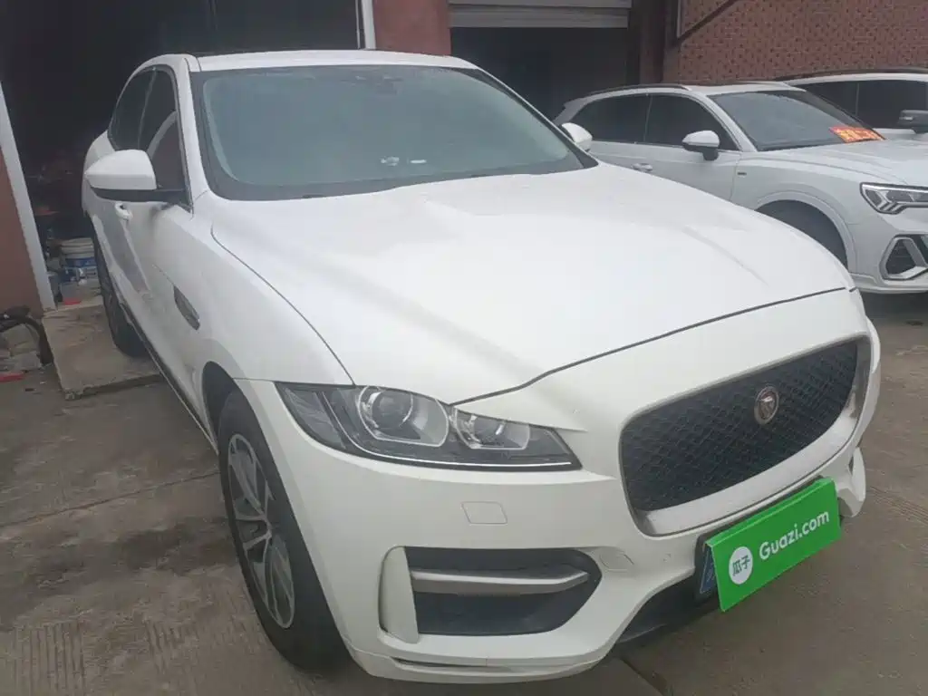 Jaguar F-PACE — миниатюра 4