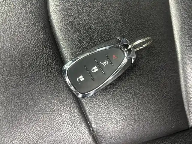 Chevrolet Equinox — миниатюра 19