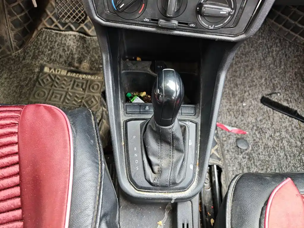 Volkswagen Santana — миниатюра 14
