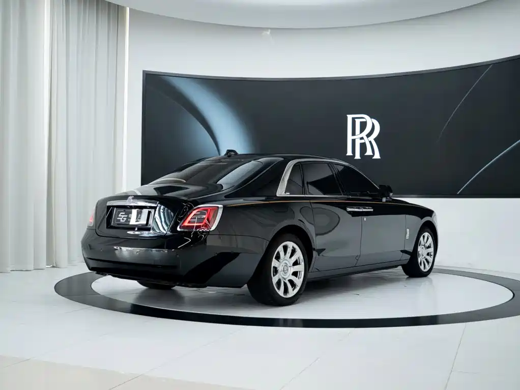 Rolls-Royce Ghost — миниатюра 4