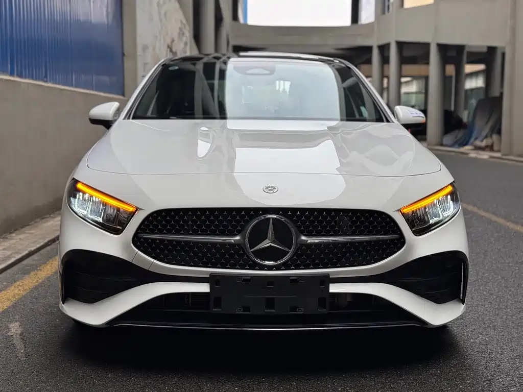 Mercedes-Benz A-Class — миниатюра 2