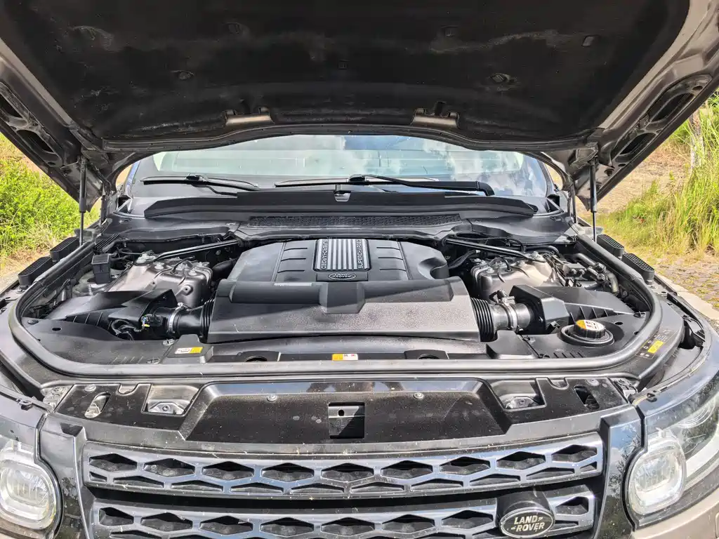 Land Rover Sport — миниатюра 40