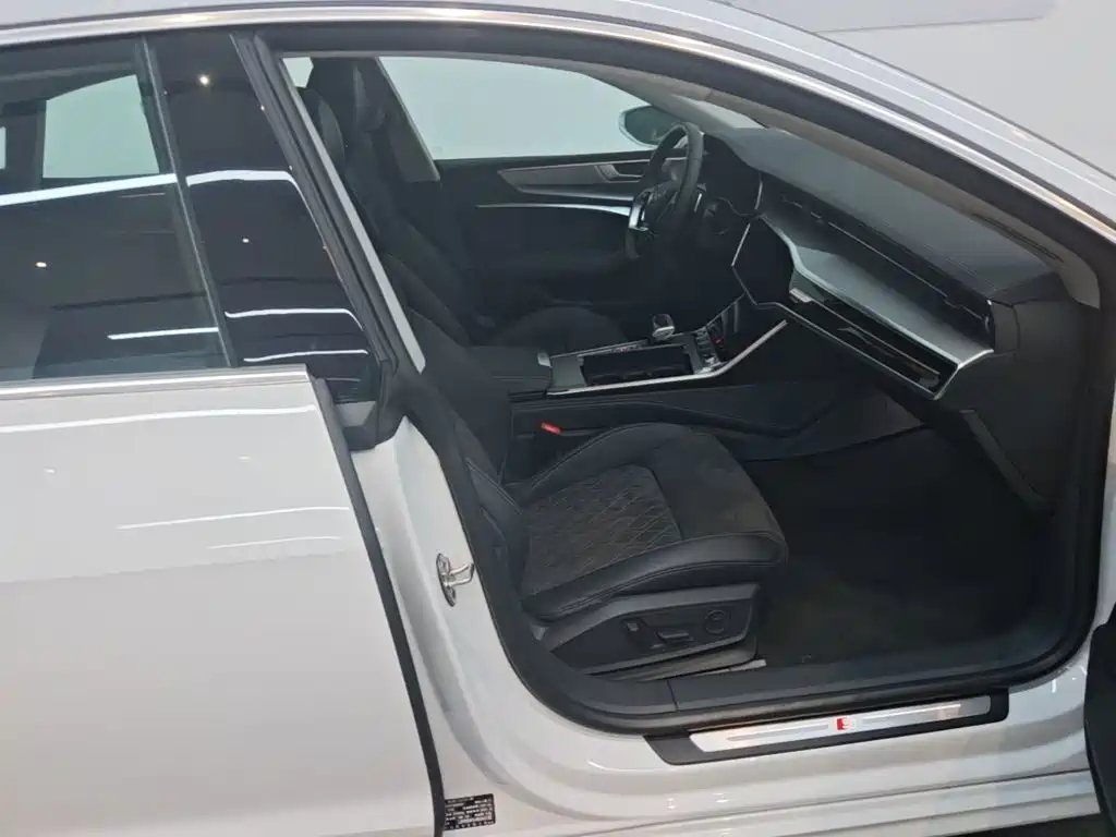 Audi A7L — миниатюра 25