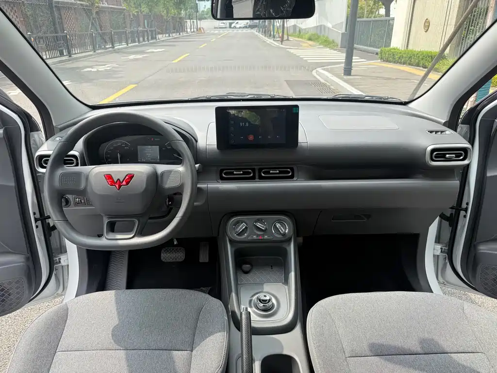 Wuling Hongguang EV — миниатюра 6
