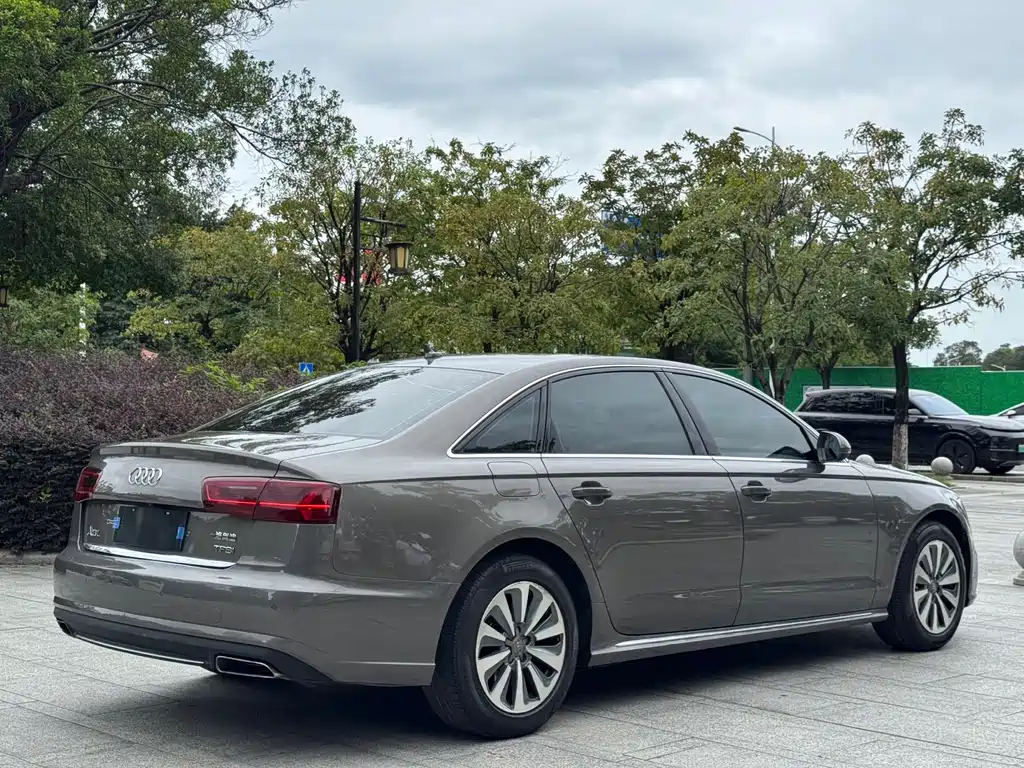Audi A6L — миниатюра 4