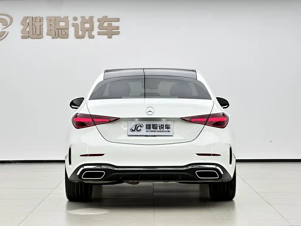 Mercedes-Benz C-Class — миниатюра 4