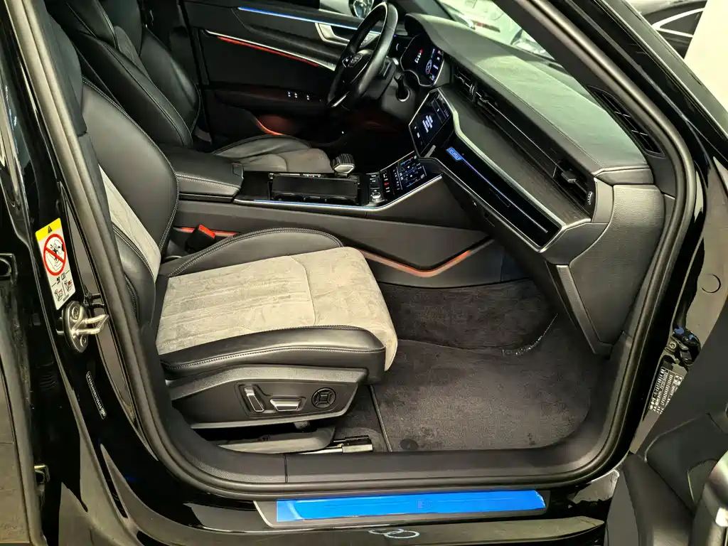 Audi A6L — миниатюра 9