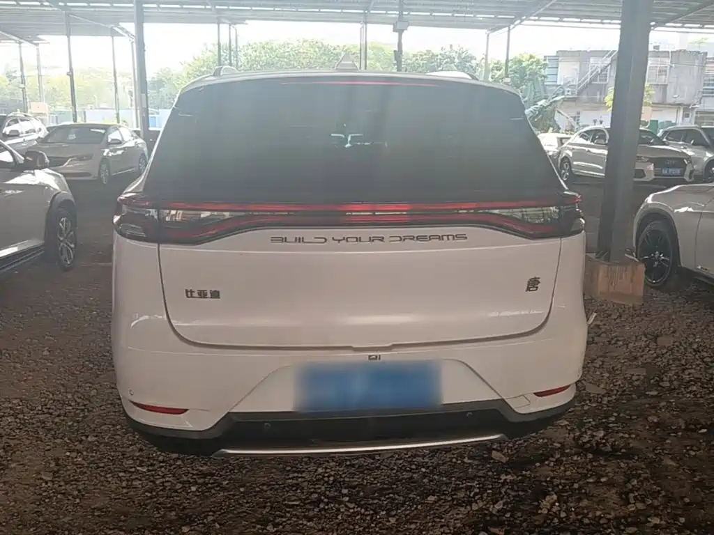 BYD Tang — миниатюра 6