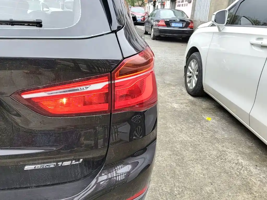 BMW X1 — миниатюра 8