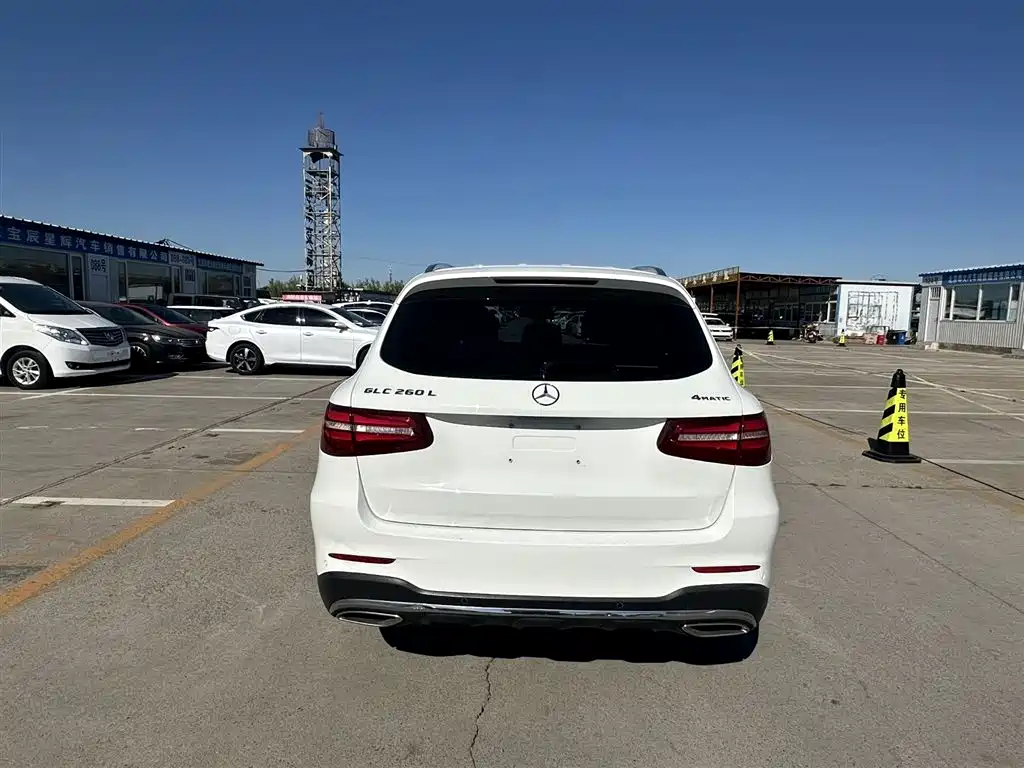 Mercedes-Benz GLC 2019 GLC 260 L 4MATIC Luxury