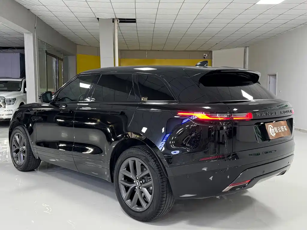Land Rover Velar — миниатюра 7