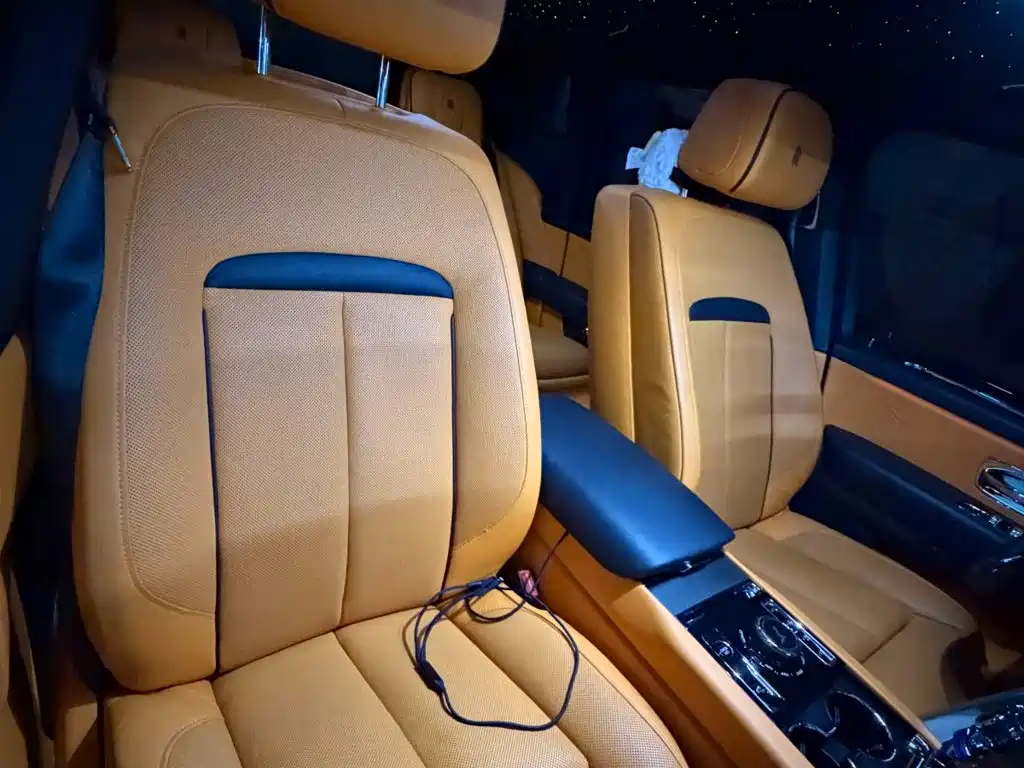 Rolls-Royce Cullinan — миниатюра 7