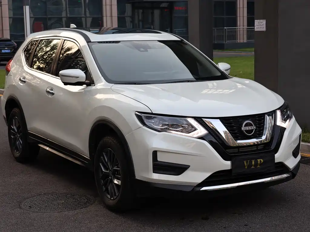 Nissan X-Trail — миниатюра 3